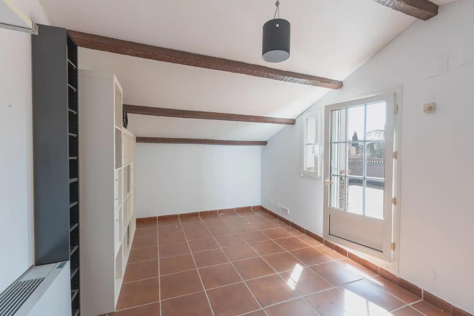 5 bedroom Villa for sale in Granada city with pool garage - € 780,000 (Ref: 9837454)