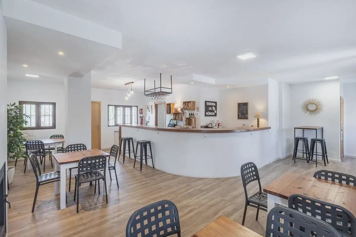 Virksomhed til salg i Arenas del Rey - € 380.000 (Ref: 9837455)