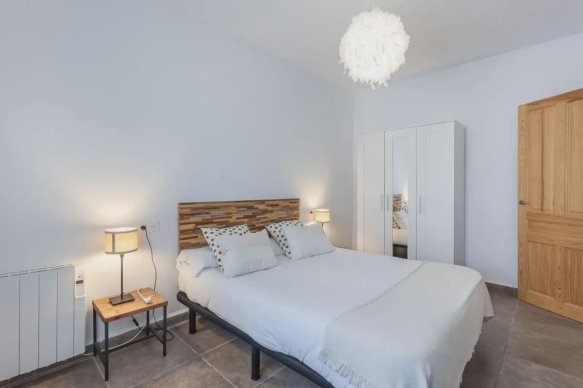 Virksomhed til salg i Arenas del Rey - € 380.000 (Ref: 9837455)