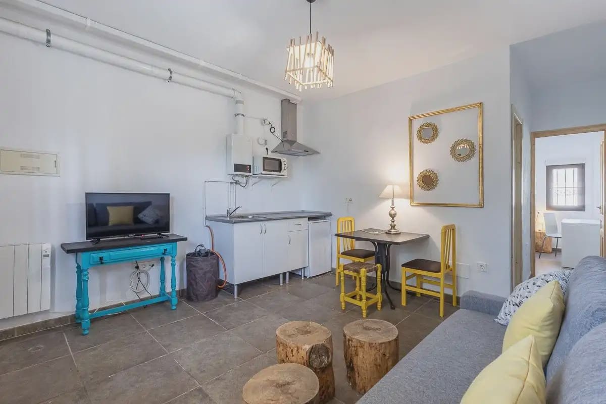 Virksomhed til salg i Arenas del Rey - € 380.000 (Ref: 9837455)