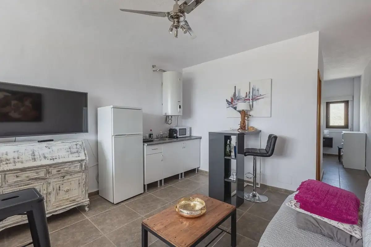 Virksomhed til salg i Arenas del Rey - € 380.000 (Ref: 9837455)