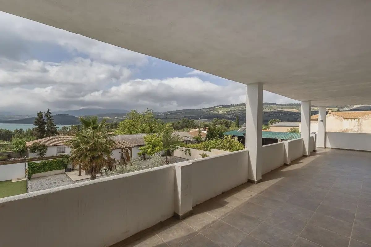 Virksomhed til salg i Arenas del Rey - € 380.000 (Ref: 9837455)