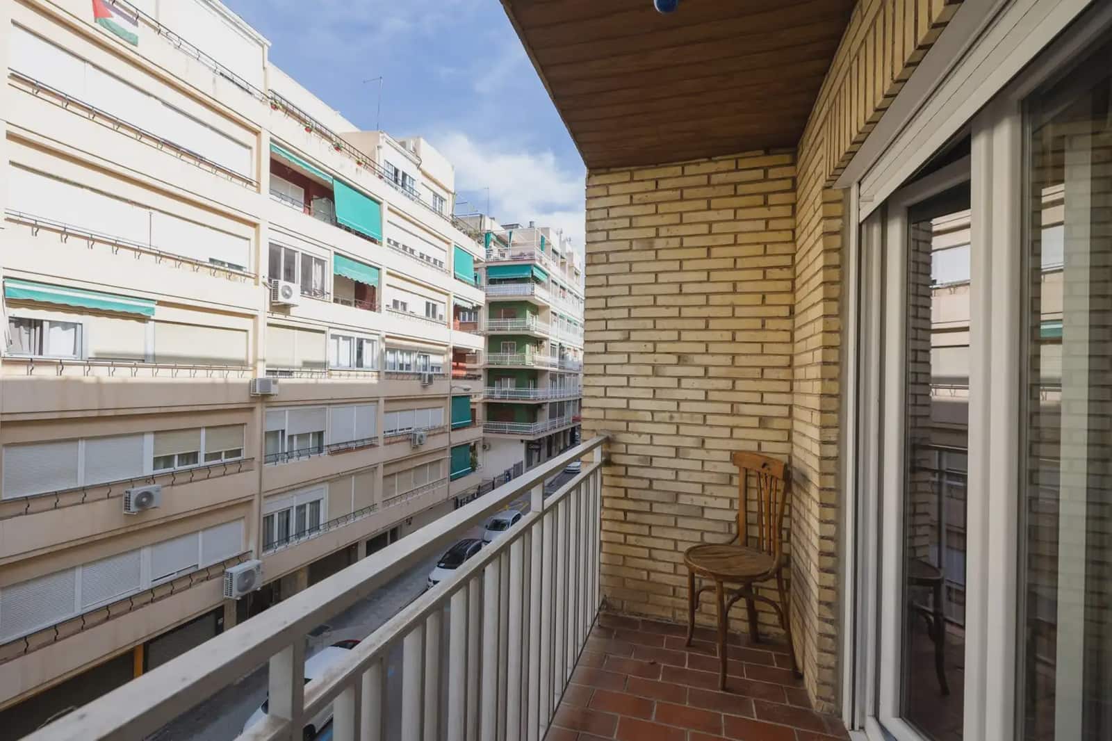 Leilighet til salgs i Granada by - € 340 000 (Ref: 9837456)