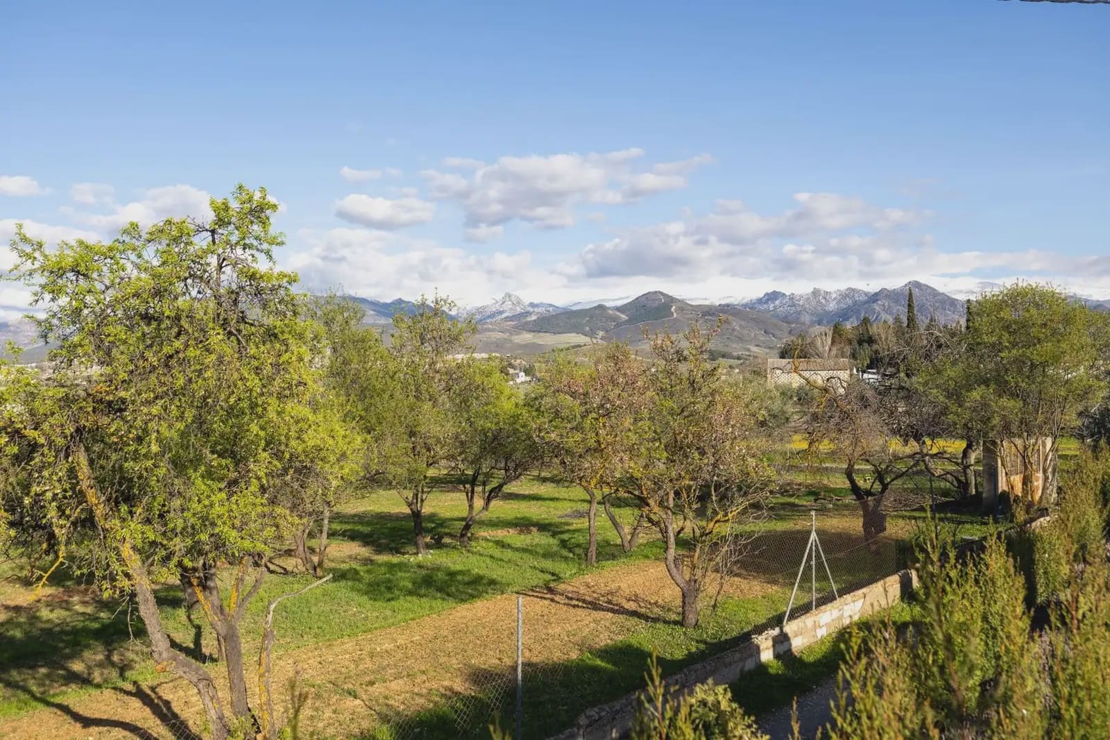 Finca/Herregård til salgs i Otura - € 160 000 (Ref: 9837457)