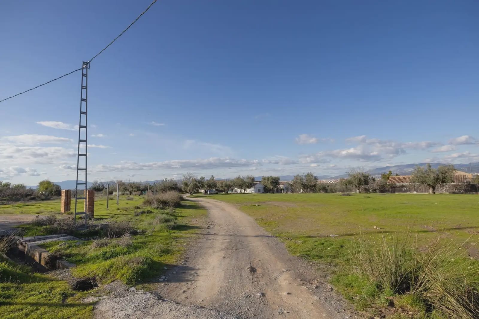 Finca/Herregård til salgs i Otura - € 160 000 (Ref: 9837457)