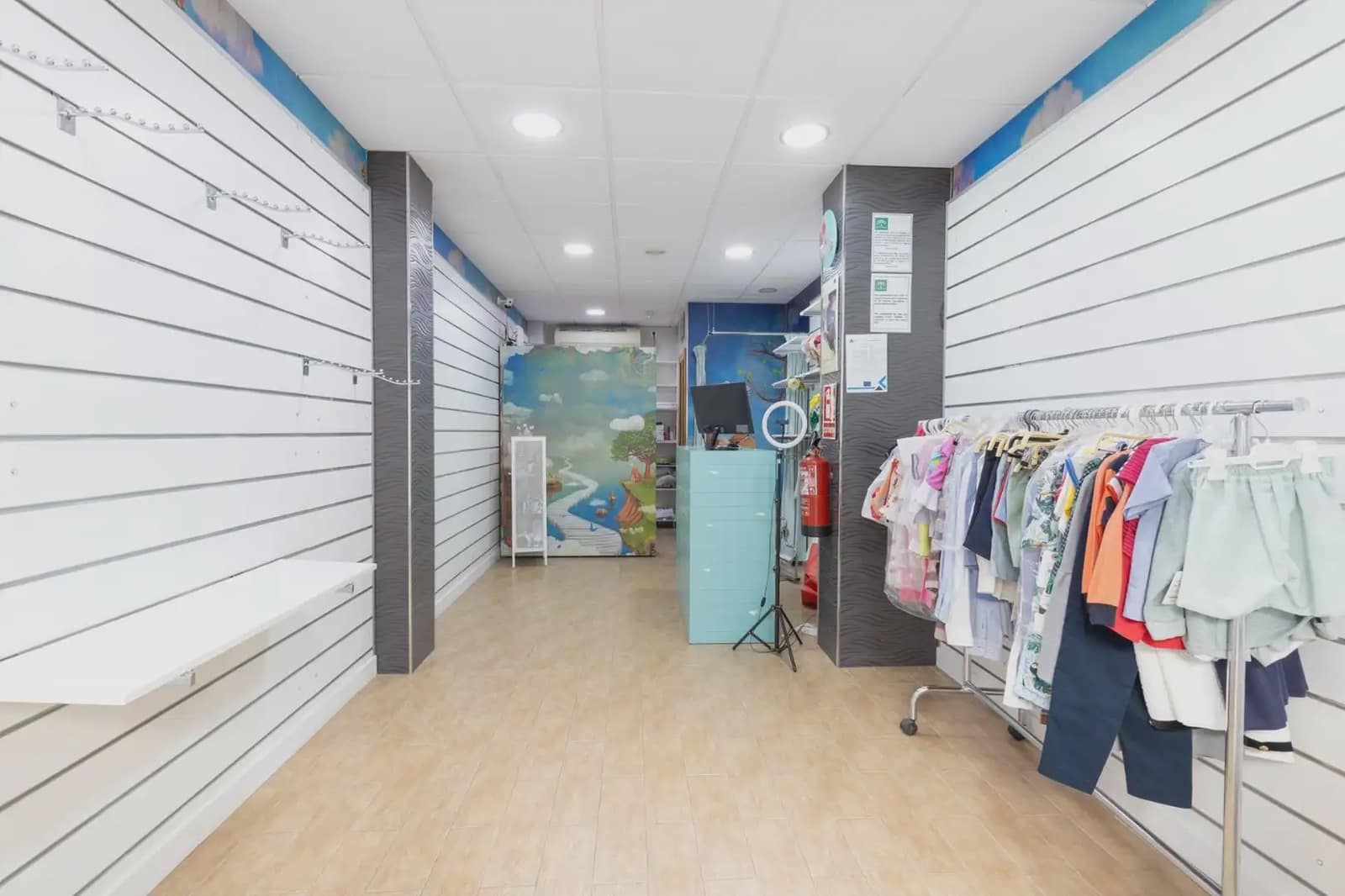 Commercial for sale in Santa Fe - € 35,000 (Ref: 9837458)
