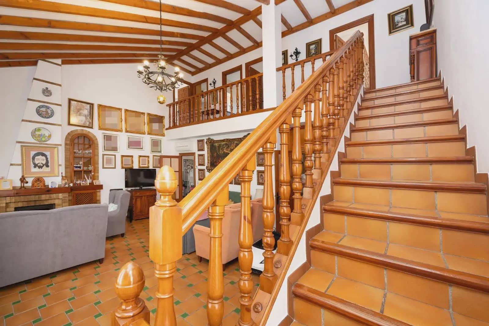 Villa for sale in Ogijares - € 429,900 (Ref: 9837459)