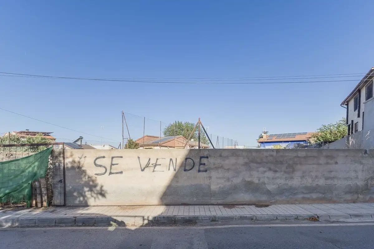 Building Plot for sale in Ogijares - € 130,000 (Ref: 9837460)