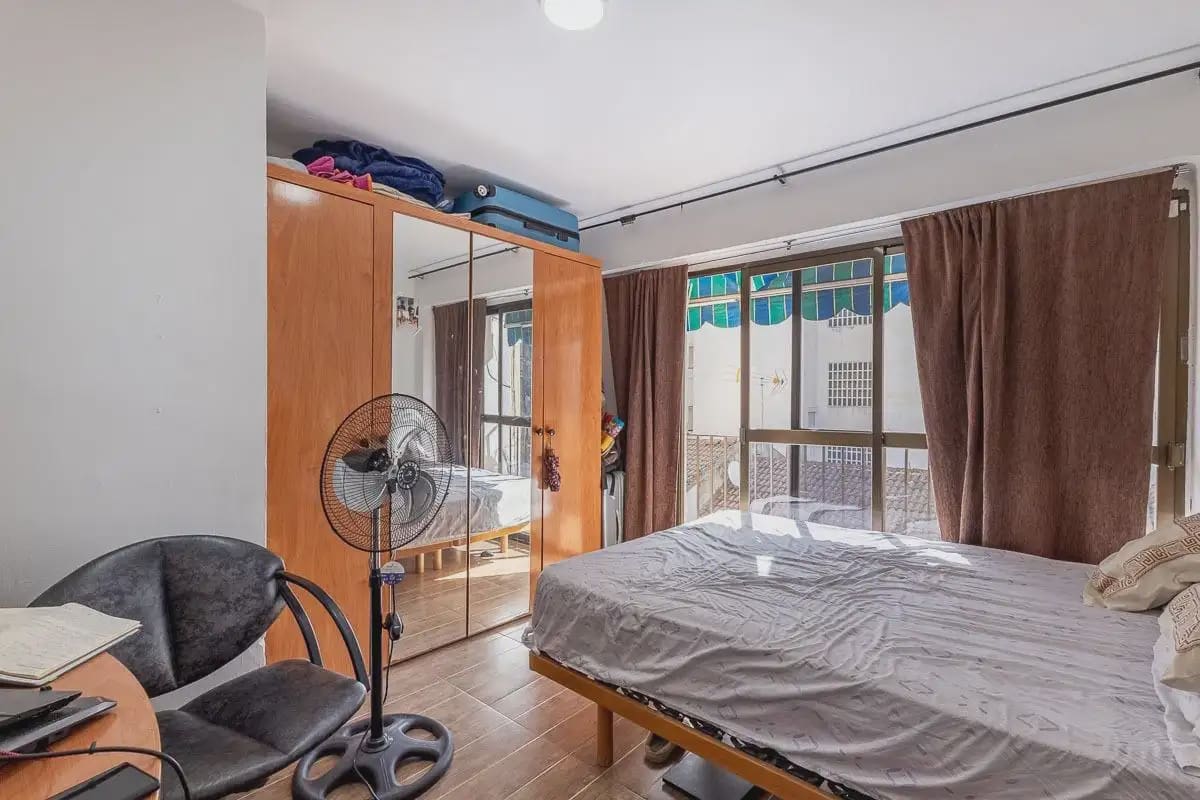 Lejlighed til salg i Granada by - € 139.000 (Ref: 9837461)