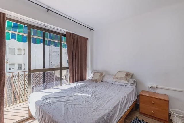 Leilighet til salgs i Angustias - Chana - Encina, Granada by - € 139 000 (Ref: 9837461)
