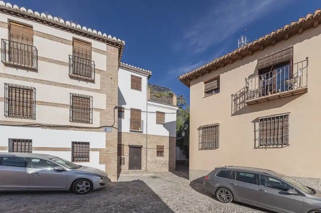 Hus til salgs i Albaicin, Granada by - € 995 000 (Ref: 9837462)