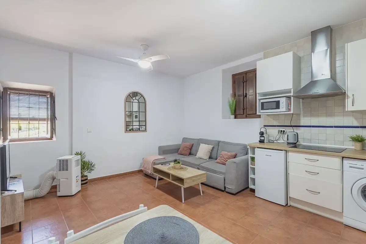 Omakotitalo myytävänä paikassa Granada kaupunki - 995 000 € (Ref: 9837462)