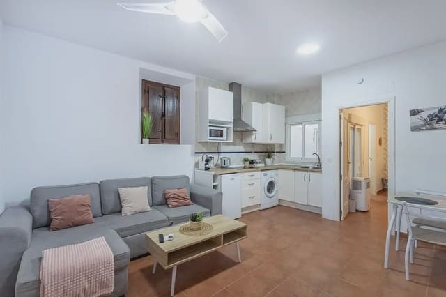 Hus til salgs i Albaicin, Granada by - € 995 000 (Ref: 9837462)