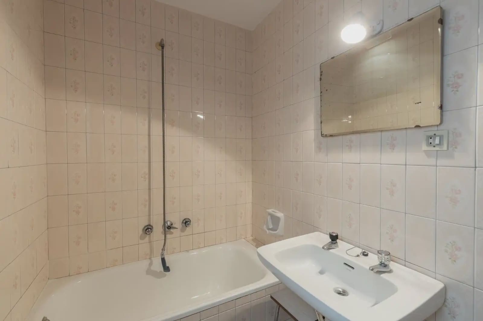Lejlighed til salg i Granada by - € 260.000 (Ref: 9837465)