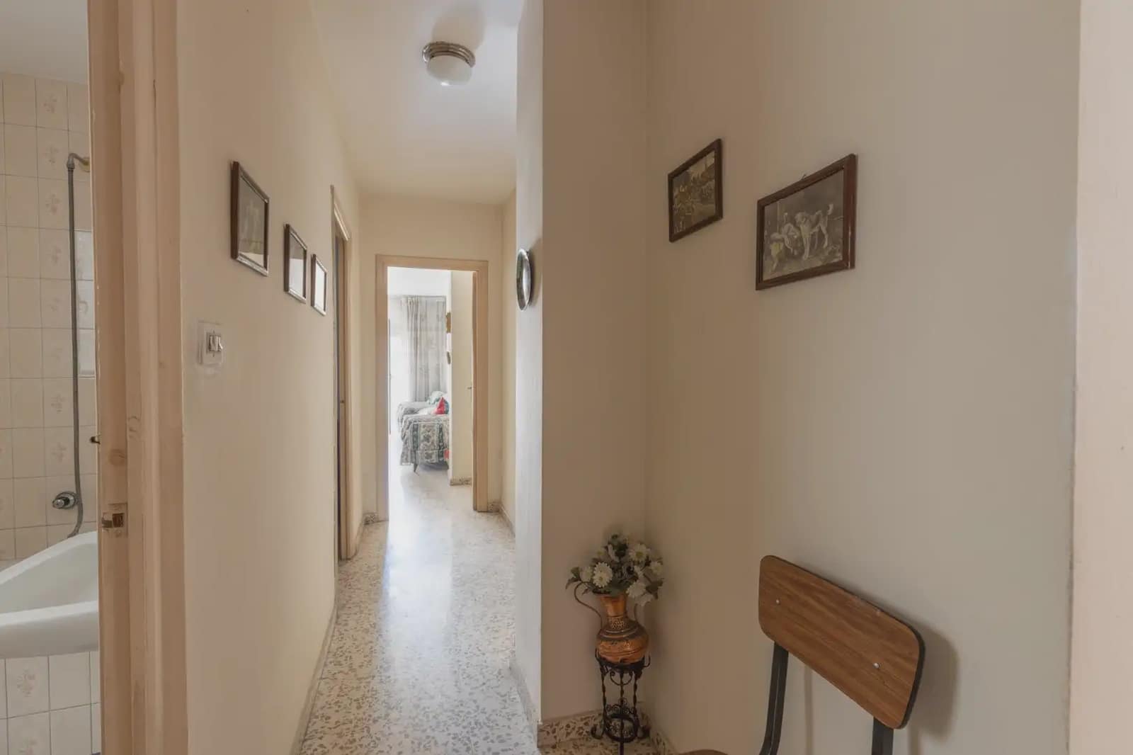 Lejlighed til salg i Granada by - € 260.000 (Ref: 9837465)