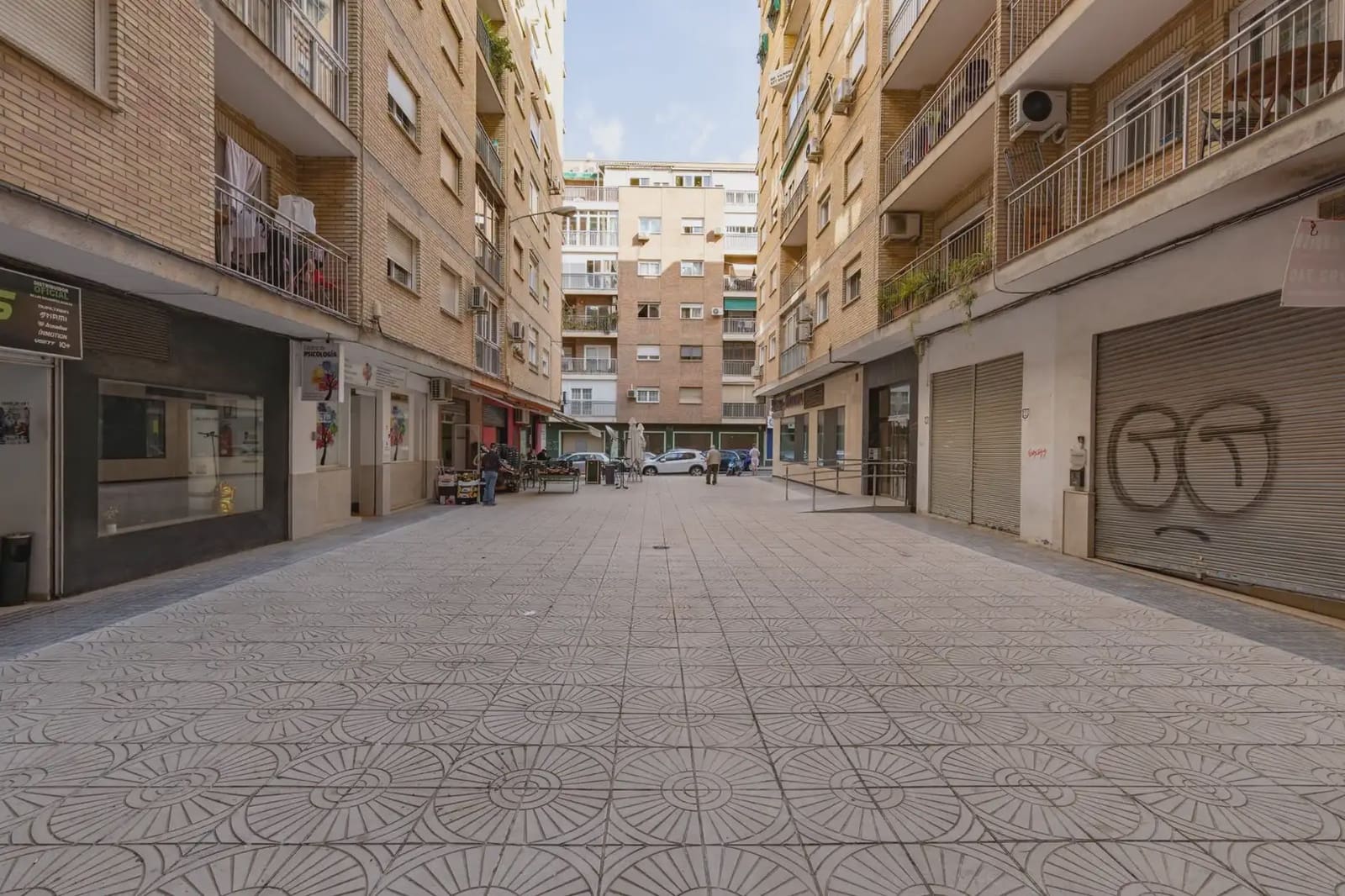 Lejlighed til salg i Granada by - € 260.000 (Ref: 9837465)