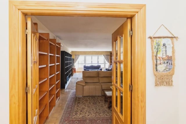 2 makuuhuone Asunto myytävänä paikassa Marmoles, Málaga kaupunki - 550 000 € (Ref: 9837466)