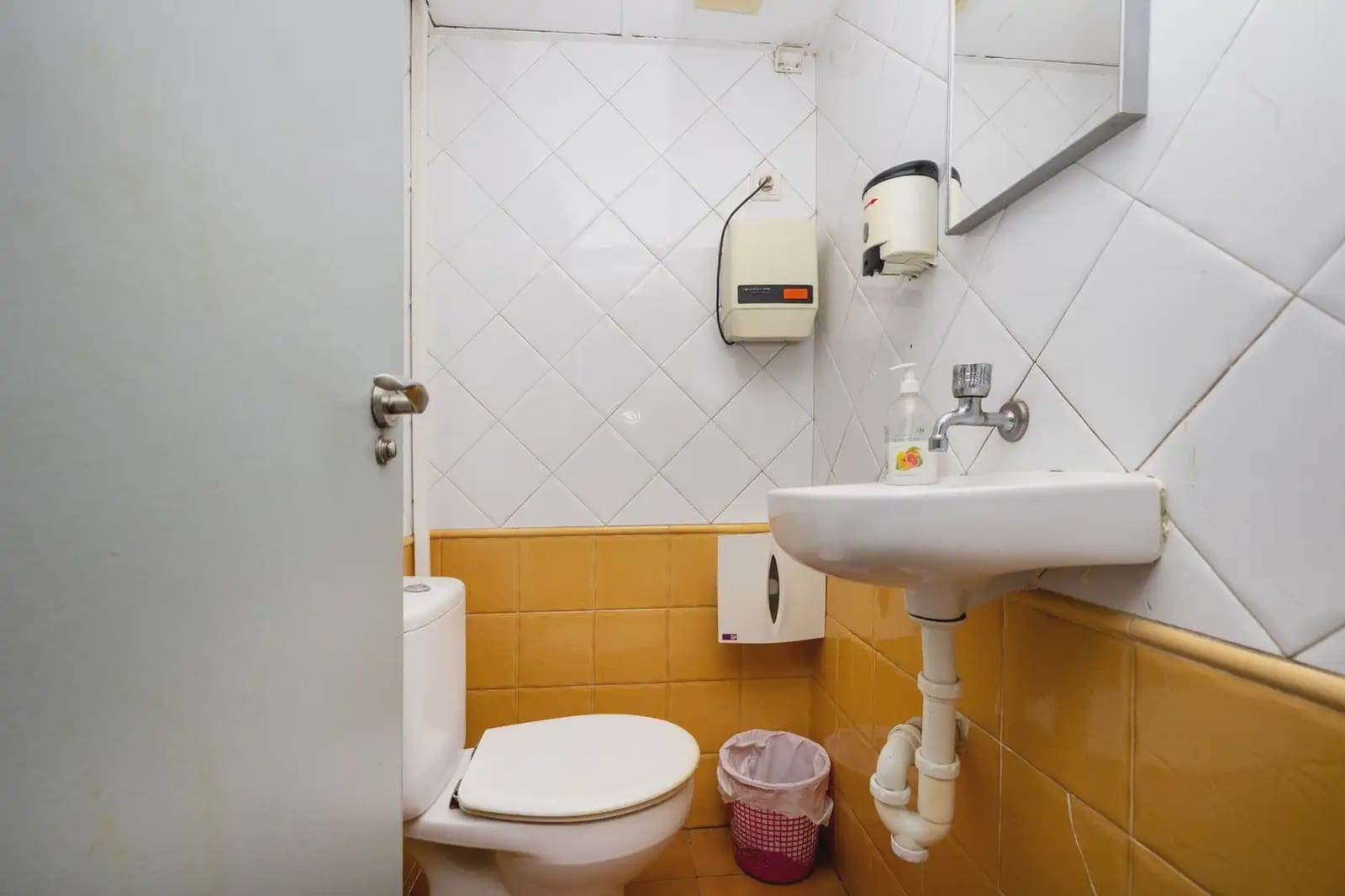 Townhouse for sale in Motril - € 299,000 (Ref: 9837467)