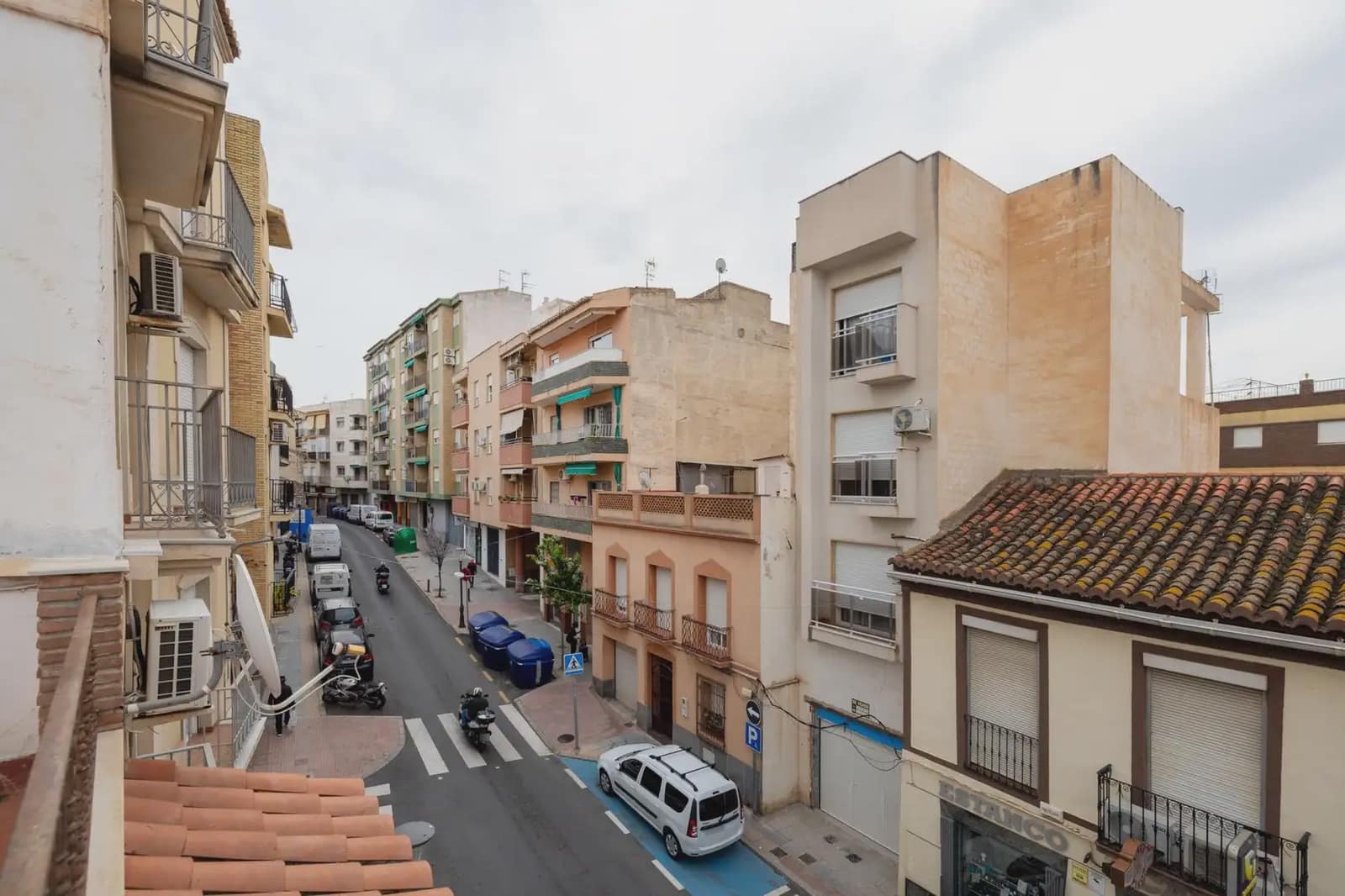 Townhouse for sale in Motril - € 299,000 (Ref: 9837467)