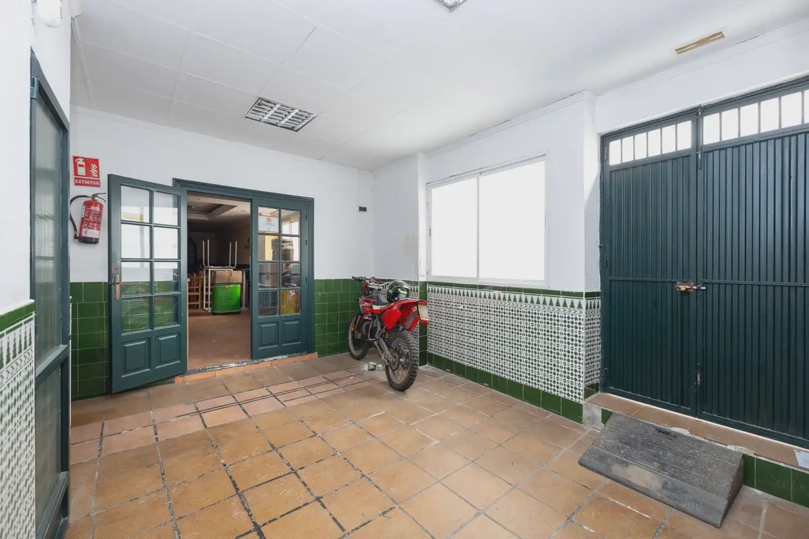 Townhouse for sale in Motril - € 299,000 (Ref: 9837467)