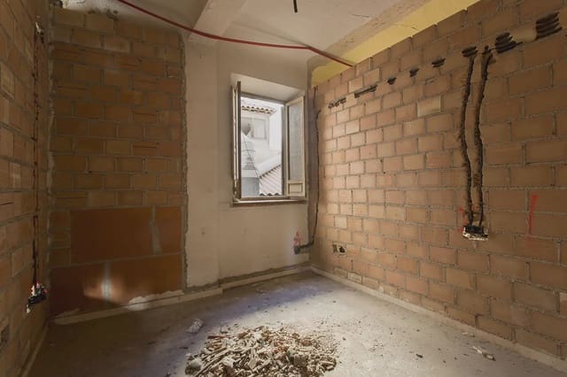 Leilighet til salgs i San Matías - Realejo, Granada by - € 375 000 (Ref: 9837468)