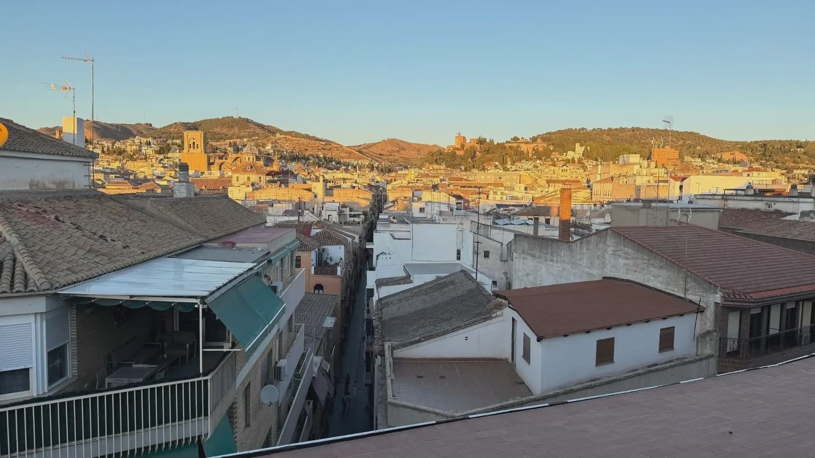 Penthouse til salg i Granada by - € 995.000 (Ref: 9837469)