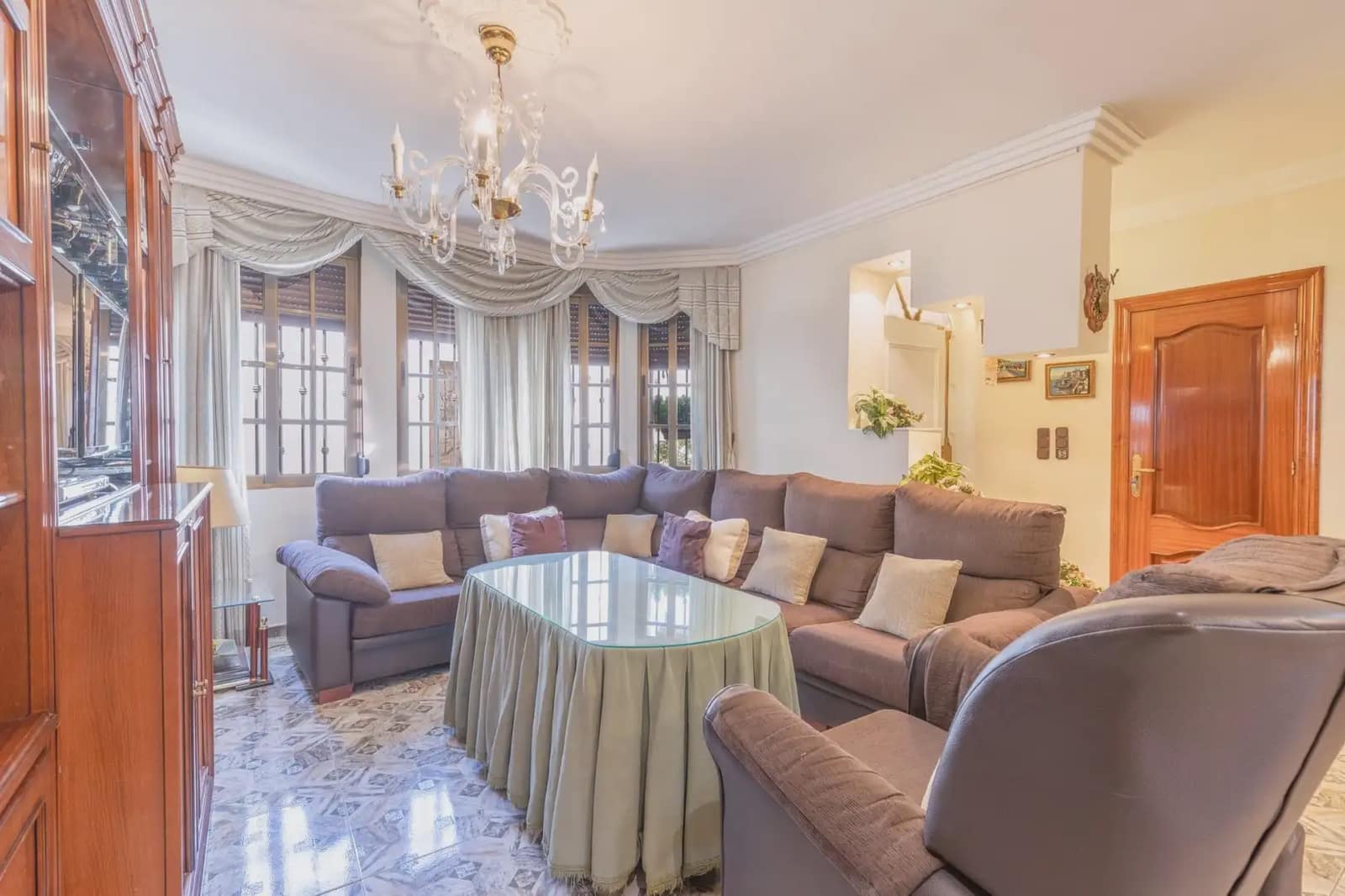Villa zu verkaufen in Santa Fe mit Garage - 194.900 € (Ref: 9837474)