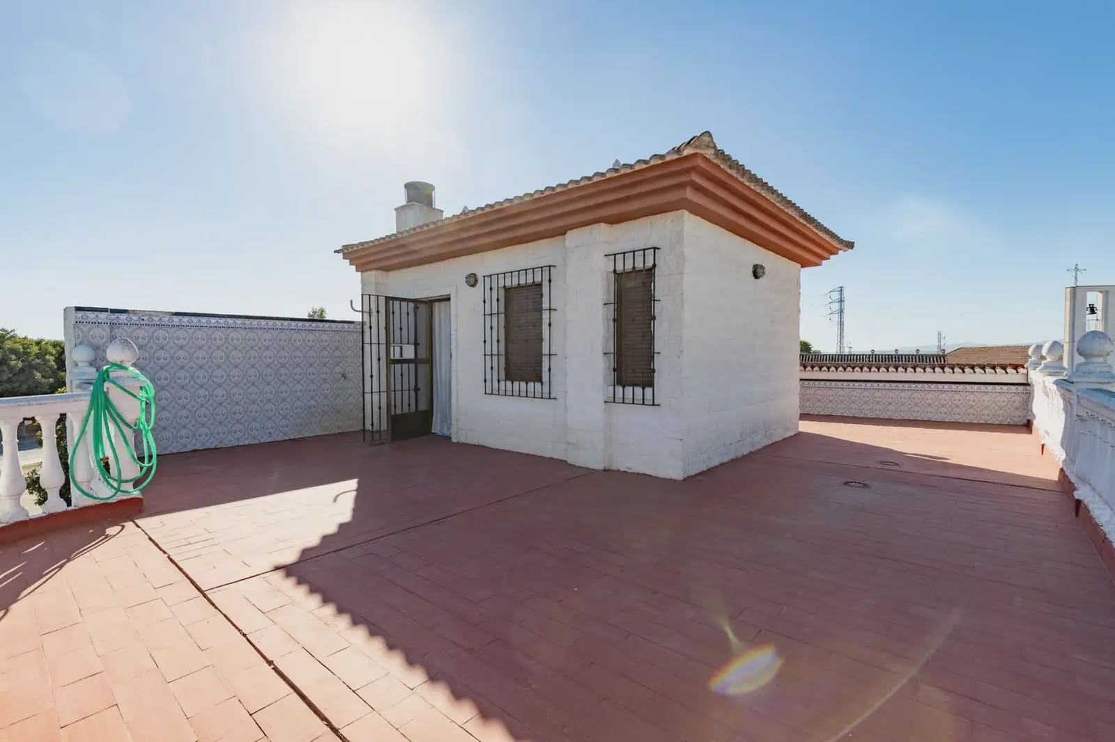 Villa zu verkaufen in Santa Fe mit Garage - 194.900 € (Ref: 9837474)