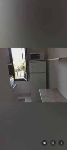 Studio til leie i San Matías - Realejo, Granada by - € 450 (Ref: 9837478)