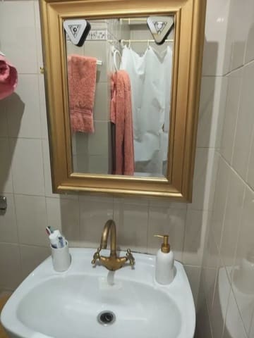 Studio til leie i San Matías - Realejo, Granada by - € 450 (Ref: 9837478)