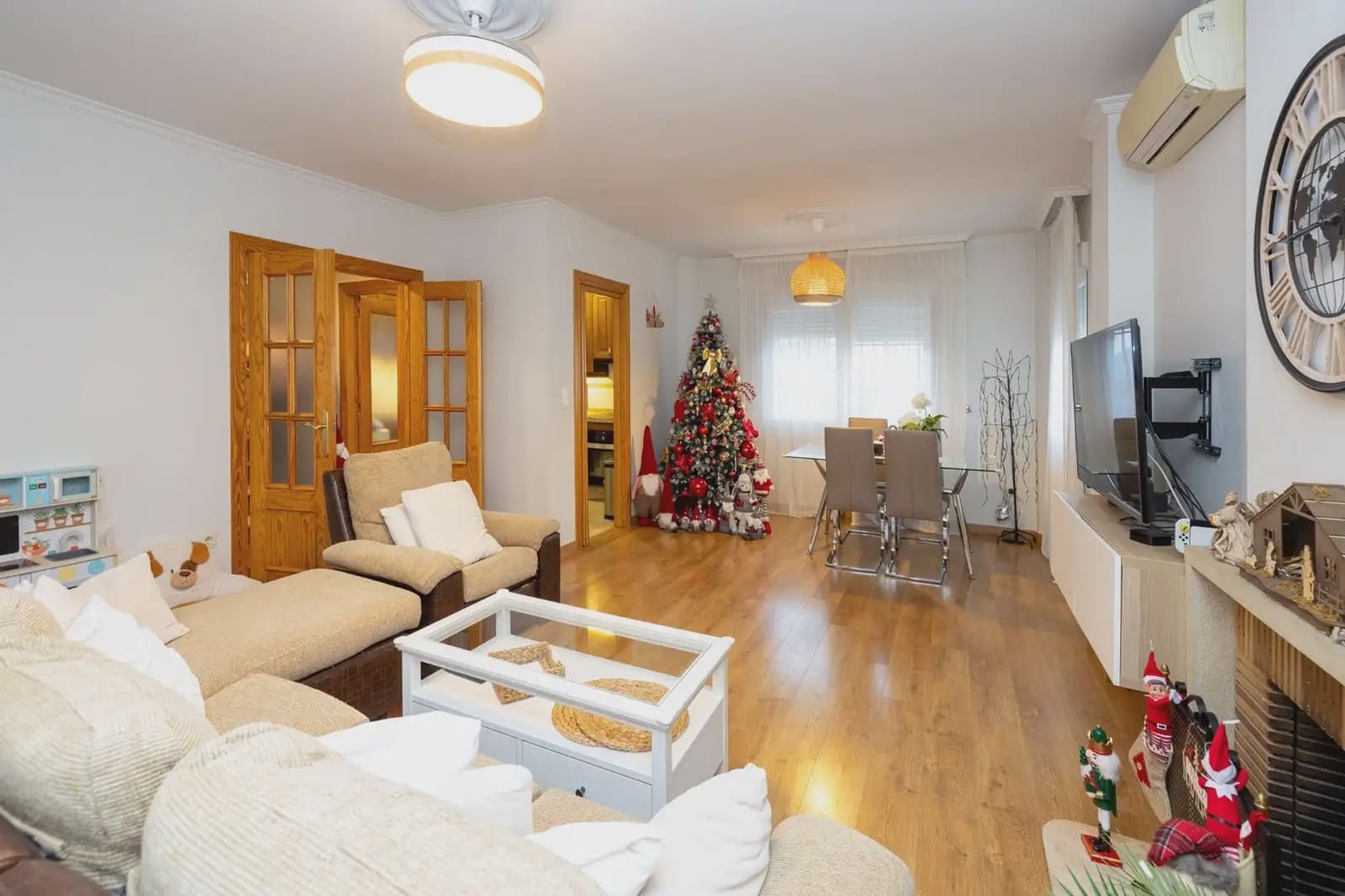 Paritalo myytävänä paikassa Ogijares mukana 
autotalli - 339 000 € (Ref: 9837479)