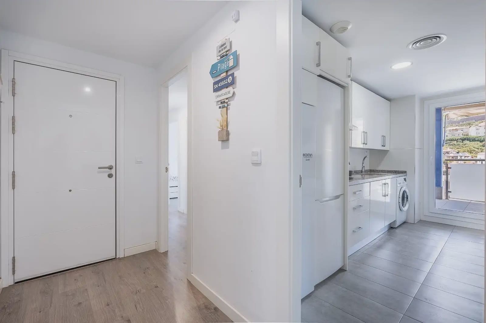 Flat for sale in Almunecar with pool garage - € 355,000 (Ref: 9837481)