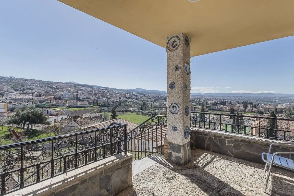 Villa zu verkaufen in Monachil mit Garage - 315.000 € (Ref: 9837482)