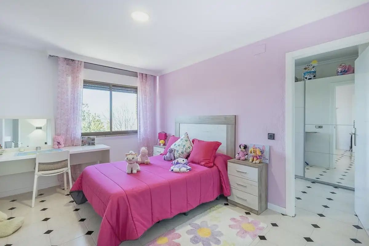 Villa zu verkaufen in Monachil mit Garage - 315.000 € (Ref: 9837482)