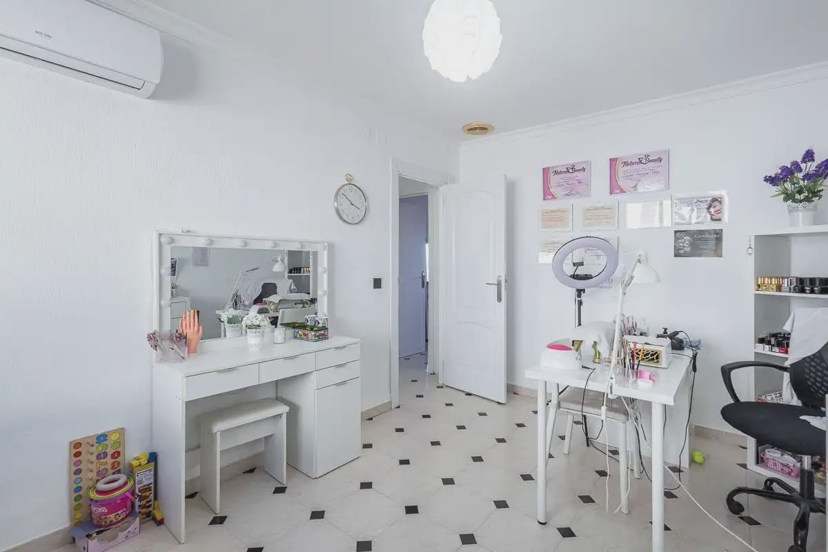 Villa zu verkaufen in Monachil mit Garage - 315.000 € (Ref: 9837482)
