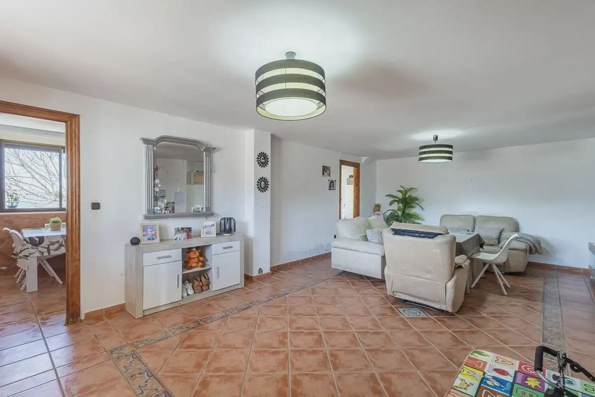 Villa zu verkaufen in Monachil mit Garage - 315.000 € (Ref: 9837482)