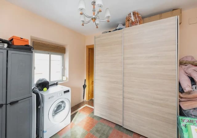 Lejlighed til salg i Zaidin, Granada by - € 190.000 (Ref: 9837483)