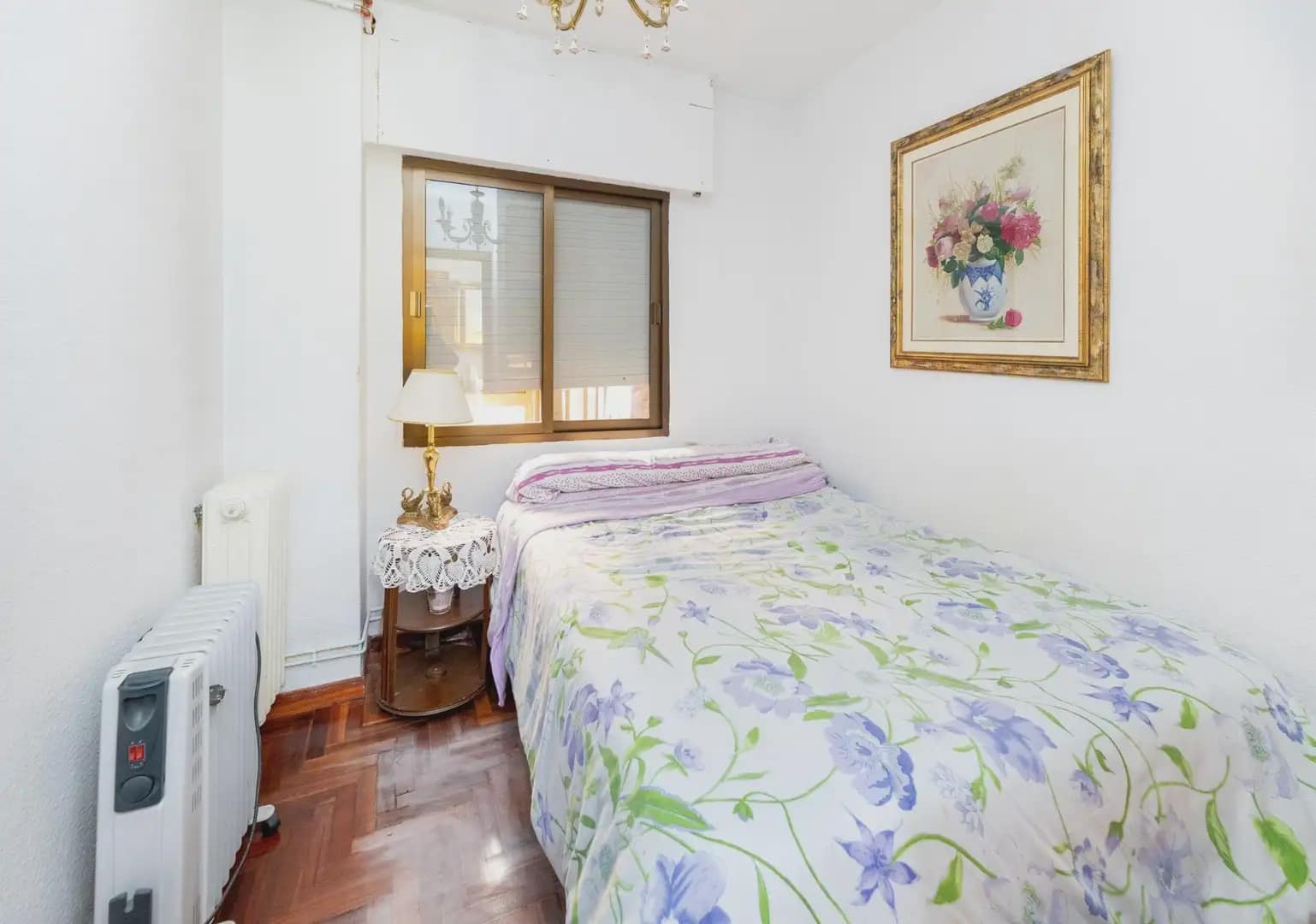 Flat for sale in Granada city with garage - € 460,000 (Ref: 9837485)
