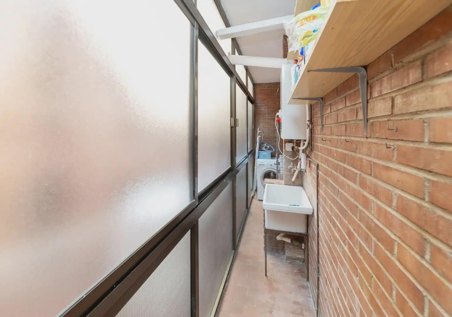 Flat for sale in Granada city with garage - € 460,000 (Ref: 9837485)
