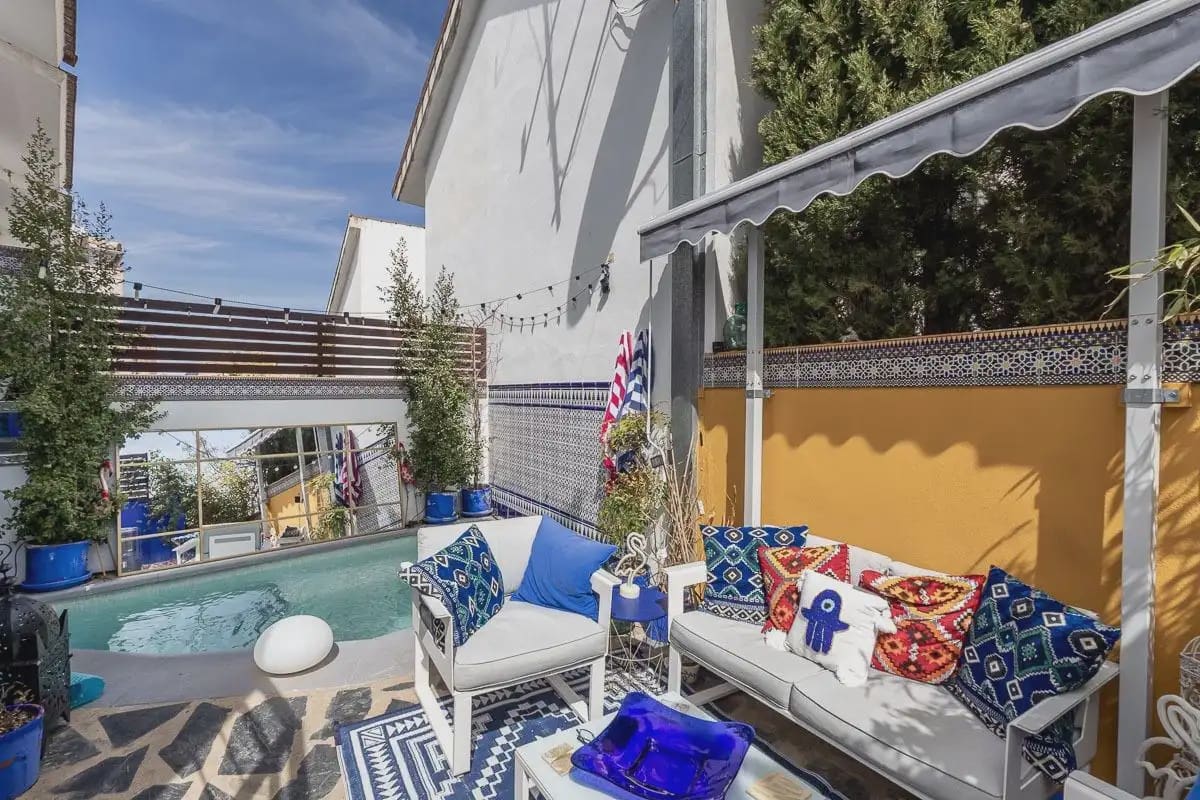 Semi-detached Villa for sale in Monachil with pool garage - € 310,000 (Ref: 9837486)