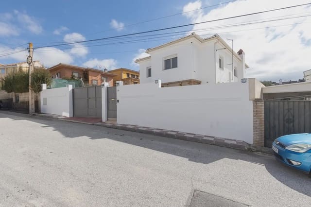Villa/Maison à vendre à Otura avec garage - 369 000 € (Ref: 9837489)