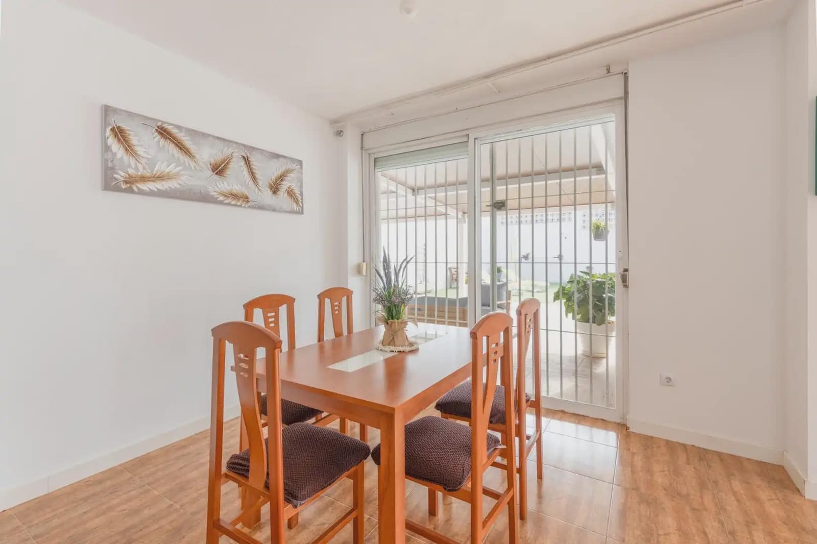 Villa/Maison à vendre à Otura avec garage - 369 000 € (Ref: 9837489)