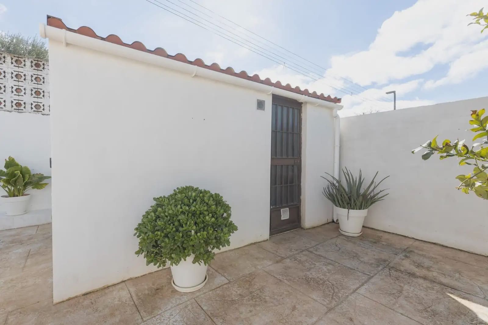 Villa/Maison à vendre à Otura avec garage - 369 000 € (Ref: 9837489)