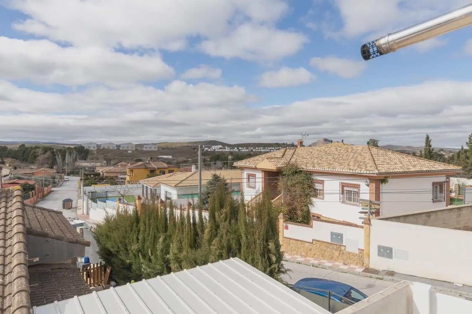 Villa/Maison à vendre à Otura avec garage - 369 000 € (Ref: 9837489)