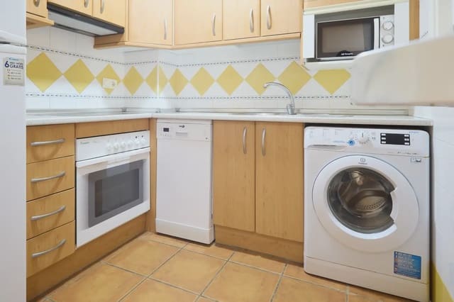 1 sypialnia Mieszkanie na sprzedaż w El Ejido z basenem garażem - 159 900 € (Ref: 9837491)