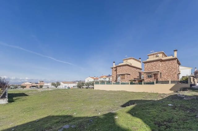 Building Plot for sale in Cájar - € 112,000 (Ref: 9837493)
