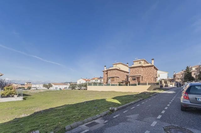 Building Plot for sale in Cájar - € 112,000 (Ref: 9837493)