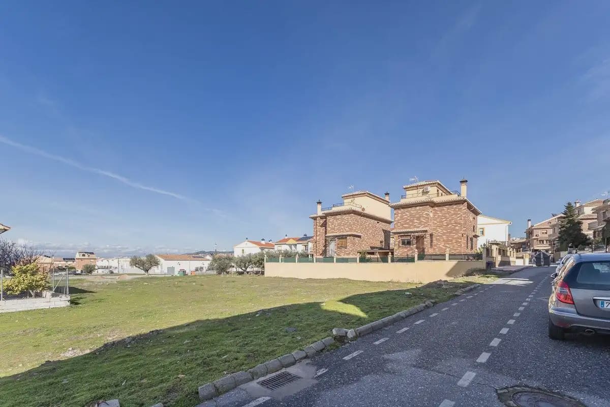 Building Plot for sale in Cajar - € 112,000 (Ref: 9837493)