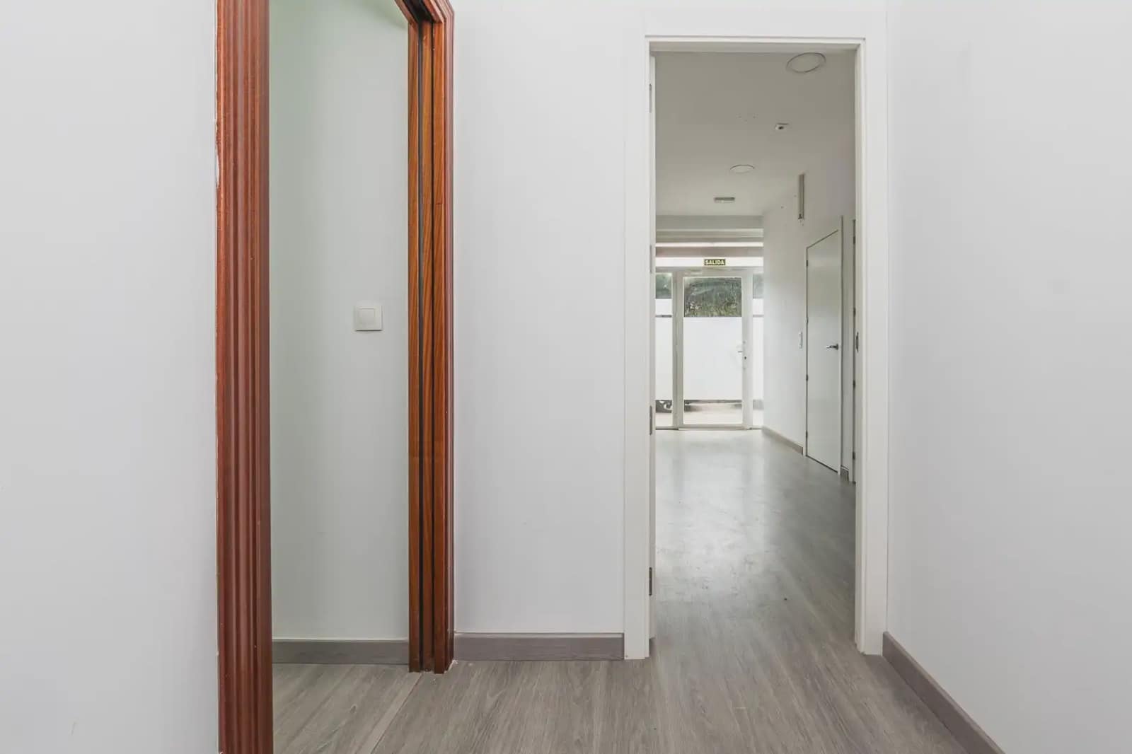 Local Comercial en Granada ciudad en venta - 118.000 € (Ref: 9837494)