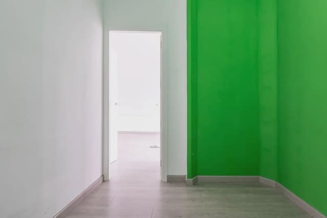 Local Comercial en Cervantes, Granada ciudad en venta - 118.000 € (Ref: 9837494)